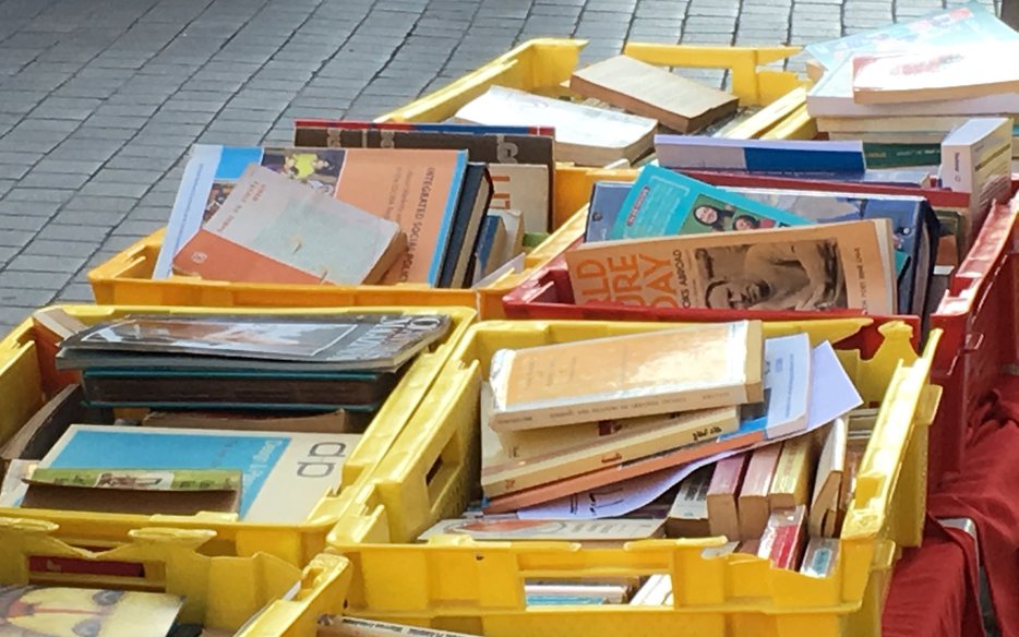 Monot Street Book Market