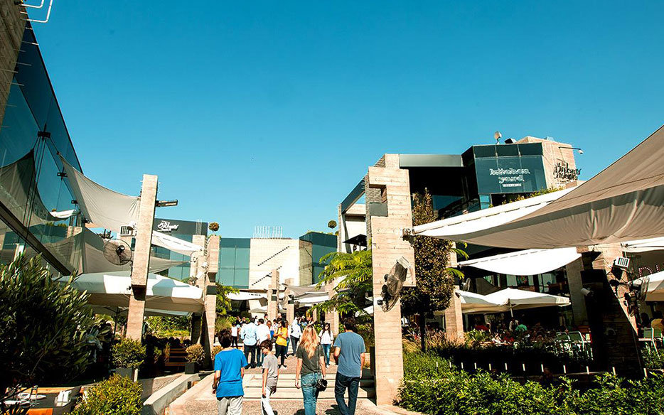 Christmas Market at The Backyard Hazmieh The Backyard Hazmieh Shop SOBEIRUT