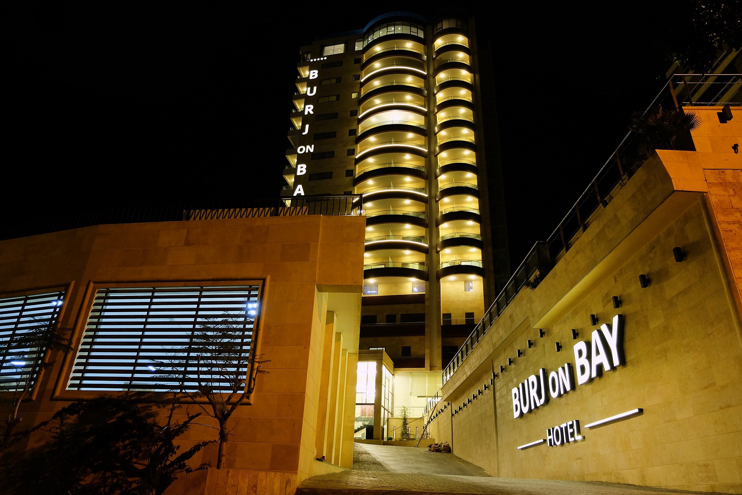 Hotel facing casino du liban