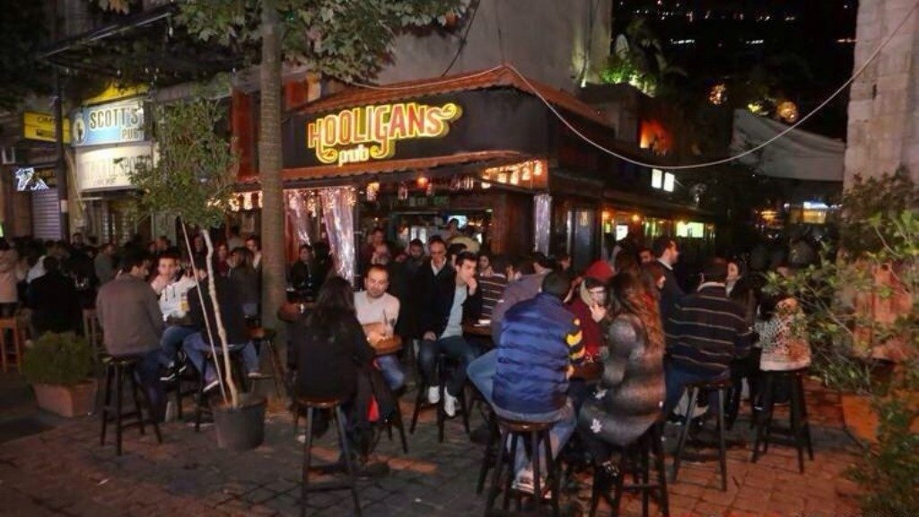 Hooligans Pub
